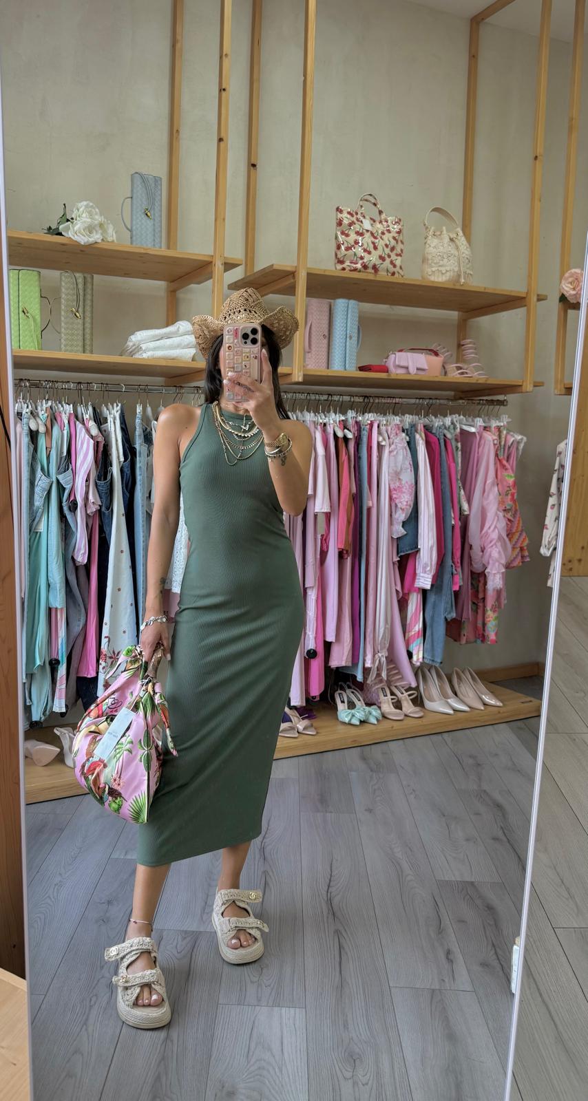 Dress Daily