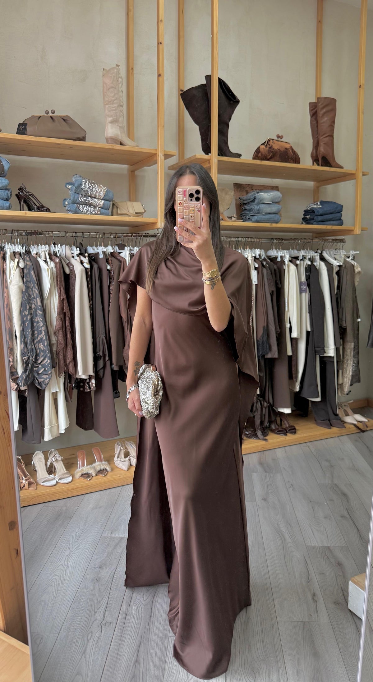 Dress Aura