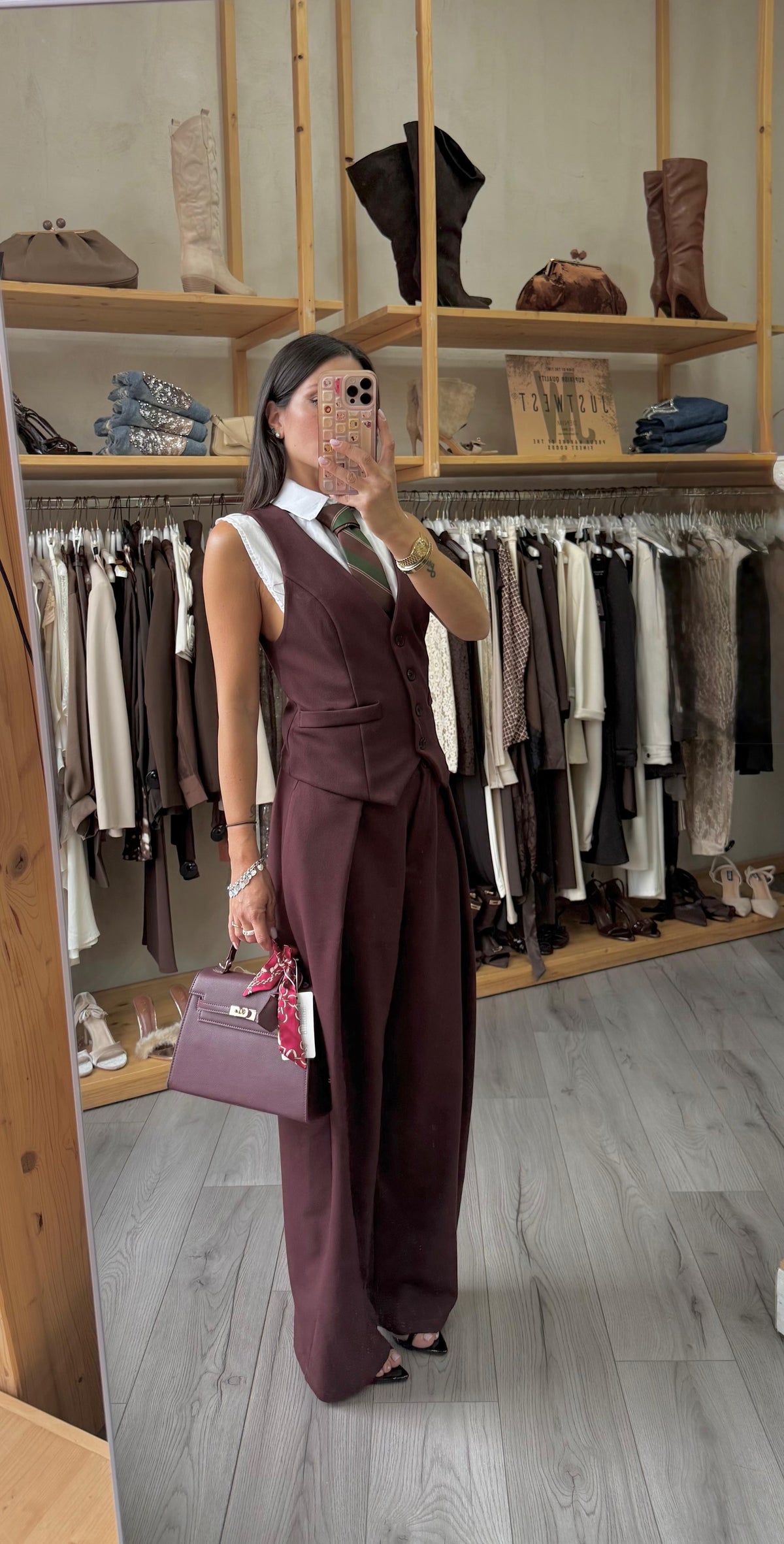 Gilet Icon